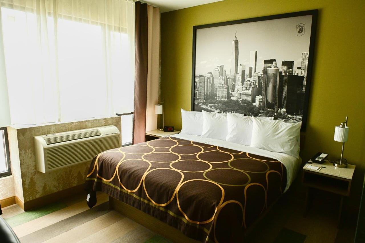 Отель Super 8 By Wyndham Bronx Near Botanical Garden Нью-Йорк Экстерьер фото